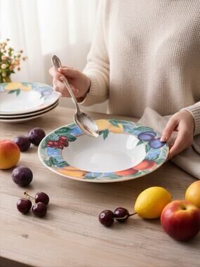 Victoria Beale Casual Round Rim Forbidden Fruit 9024 Porcelain 8.5in Soup Bowl